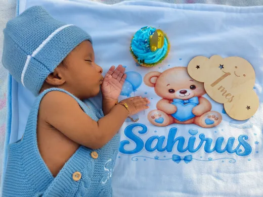 Book lifestyle newborn